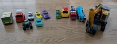 ミニカー 12台セット（トミカ含む）