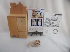 Item thumbnail for item ae182679-7d25-44e1-974b-97a704caee54