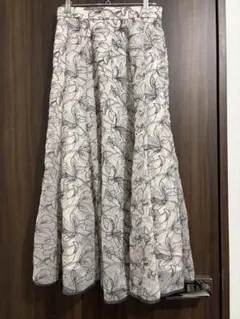 JUSGLITTYフラワー刺繍フレアスカートのサムネイル
