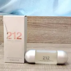 キャロライナヘレラ 212 E/T 30ml 人気香水 安室奈美恵 石原さとみ