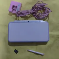 【修繕動作品】Nintendo new2dsLL ホワイト✕ラベンダー