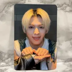 Item thumbnail for item f9f85360-a40c-4542-b690-9b0552b230e8