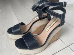ZARA TRAFALUC アンクルストラップ ウェッジソール サンダルのサムネイル