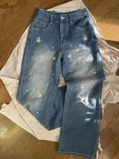 花柄刺繍 デニムパンツ キラキラ