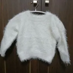 ホワイトファー風ニットセーター