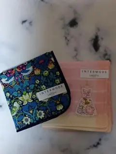 【新品】INTERMODE LIBERTY★ 花柄ハンカチ2枚セット
