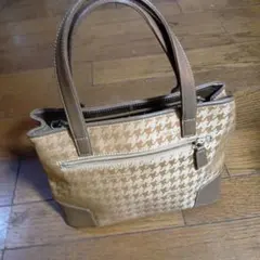 ハウンドトゥースパターン ハンドバッグ mila schon