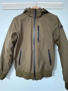 AIGLE フード付きカーキジャケット（中綿）SMALL