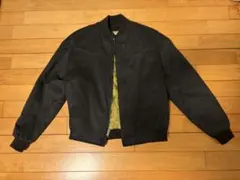 カップインショルダージャケット　ブラック　ダービージャケット　タイプ