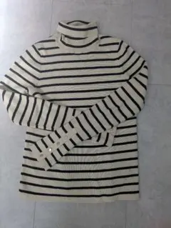 Discoatストライプ タートルネックセーター