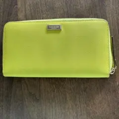 kate spade 長財布　黄緑がかった黄色
