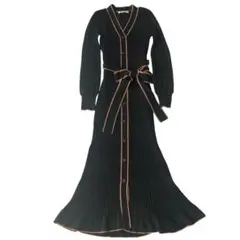 スナイデル Sustainable フロントボタンニットバイカラーワンピース