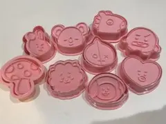 Item thumbnail for item 43aaf3f9-f376-4972-9c72-9e26bedb4952