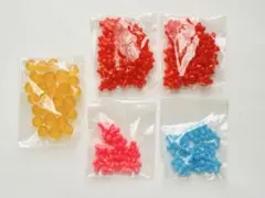 ジャパンヴィンテージ プラビーズ カラフルビーズセット 4色ピンク水色オレンジ赤