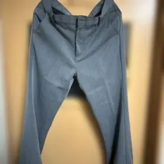 グレー スラックス カジュアル