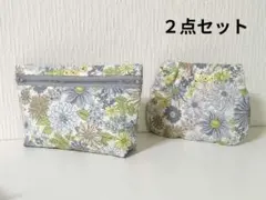 花柄　ポーチ２点セット　ハンドメイドのサムネイル