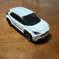 トミカ トヨタ GR ヤリスクロス ホワイト ミニカー