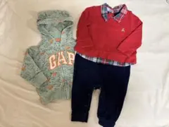 GAP 恐竜柄パーカーとロンパースセット