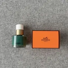 【未使用】HERMES ネイル 65 グリーン 15mlのサムネイル