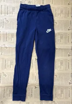 NIKE ロングパンツ ネイビー140-150⭐︎ナイキ紺長ズボン　ポケット付きのサムネイル