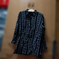 花柄ストライプ長袖シャツ Mサイズ