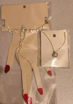 ★新品未使用未開封★アクセサリー2点★ビジューブレスレット★ハート型ネックレス★