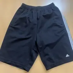 アディダス　ハーフパンツ　adidas 黒　ブラック　ズボン　ジャージ　スポーツ