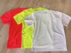 ピンク Tシャツ