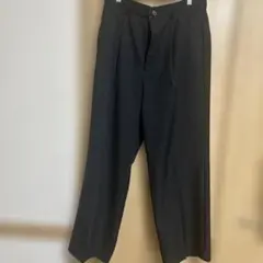 黒 スラックス ドローストリング付き
