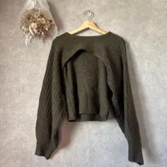オリーブ　セーター　ニット　リブ編みニット　グリーン　秋冬