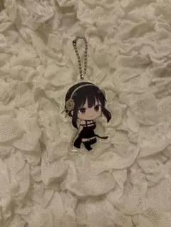 アクリルキーホルダー 黒い衣装のキャラクター