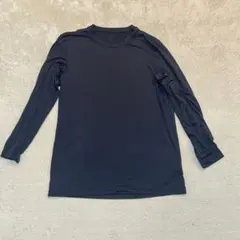 ユニクロ　UNIQLOヒートテック長袖T黒L暖かインナー定番