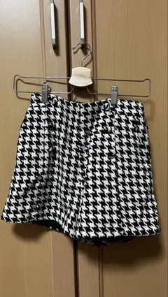 ハウンドトゥース柄ショートパンツ