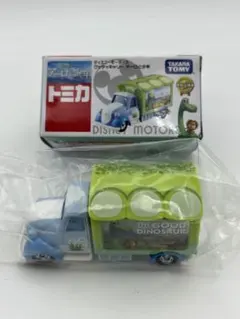 トミカ　ディズニーモータース　グッディキャリー　アーロと少年