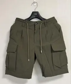✨美品✨piu1uguale3 cargo shorts黒 サイズ4 - メルカリ