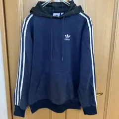 アディダス　Adidas パーカーフード　切り替えデザイン　裏起毛