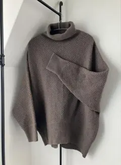 PARIGOT タートルネックニットブラウン