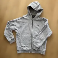 adidasフルジップパーカー