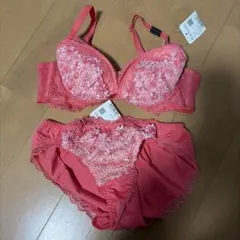 ピーチジョン B70 セットのサムネイル