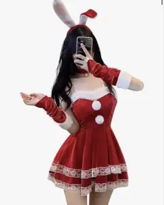 バニーガールコスプレ　赤　ハロウィン　クリスマス
