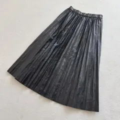 GU フェイクレザープリーツスカート　ロング丈　ウエストゴム　M 黒　Aライン