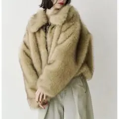 今だけ価格　jouetie ベージュ ファーコート jouetie（ジュエティ）の「ベルトミドルファーコート（その他アウター