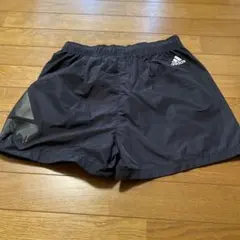 美品　adidas アディダス ショートパンツ 黒　M