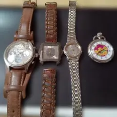 腕時計と懐中時計のジャンク品 です。