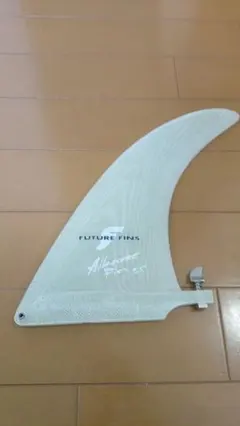 2026年最新】シングルフィンの人気アイテム - メルカリ