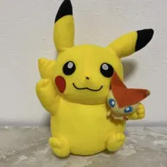 ポケモンわくわくゲットくじラストワン賞 ビクティニドールとピカチュウ ぬいぐるみ