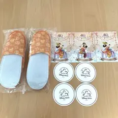 【セット】ディズニーランドホテルの子供用スリッパ2足、ポストカード、コースター