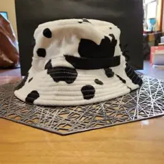 牛柄風バケットハット