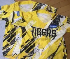 阪神タイガース ユニフォーム 2枚セット