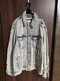Bershka デニムジャケット Lサイズ ダメージ加工 ヴィンテージ風